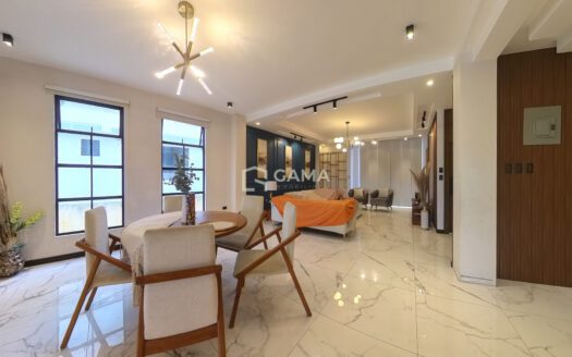 Alquiler de propiedad ideal para empresas o instituciones – Av. Ferroviaria, Machala