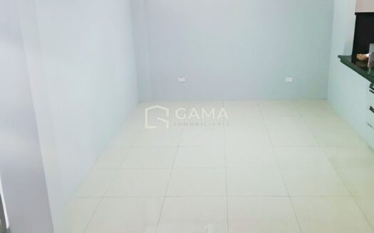 Casa en Venta Machala – Amplios Espacios y Excelente Ubicación