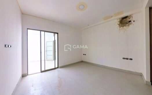 Villa en Venta en Urbanización Fontari – Machala