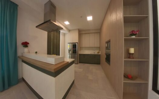 VENTA DE EXCLUSIVO PENTHOUSE EN GREENPORT SUITES, MACHALA