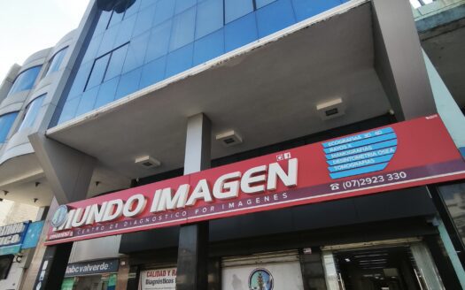 🏥 CONSULTORIO EN VENTA – UBICACIÓN ESTRATÉGICA EN MACHALA