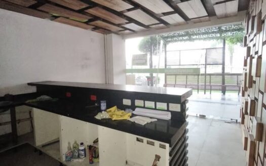 Alquiler de local comercial en C.C. Oro Plaza