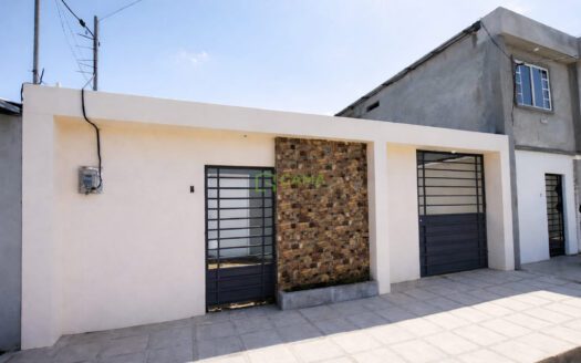 Villa de una planta dentro de Urbanización Puertas del Sol
