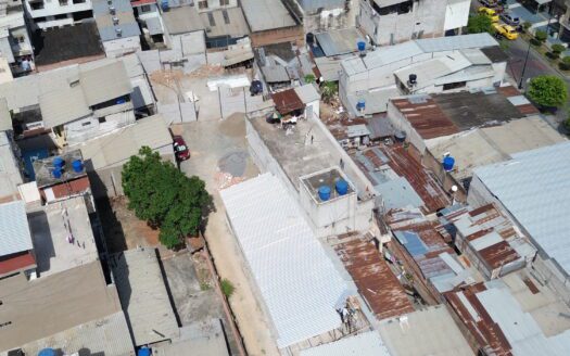 Alquiler de galpones estratégicos en la calle Guabo