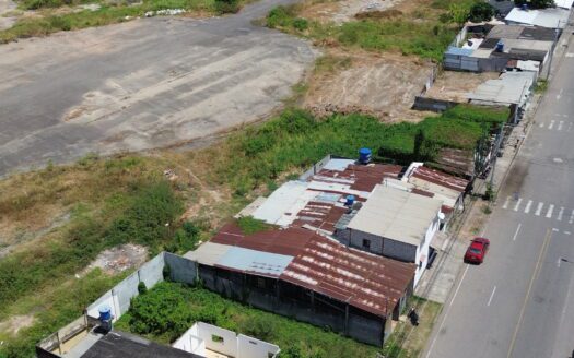 Venta de terreno céntrico en la calle Manuel Estomba