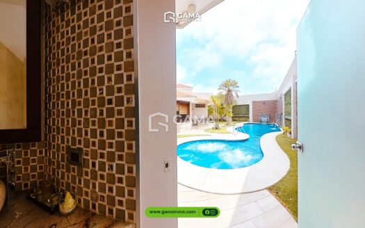 Venta de Casa en La Carolina, Machala – 5 Habitaciones, 1050 m²