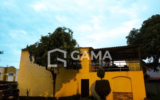 Venta de Casa en Urbanización Ciudad Palmeras, Machala – 3 habitaciones