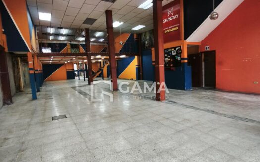 LOCAL COMERCIAL EN ALQUILER – CENTRO DE MACHALA, AV. BOLIVAR
