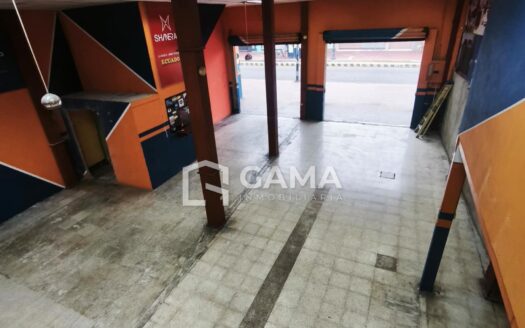 LOCAL COMERCIAL EN ALQUILER – CENTRO DE MACHALA, AV. BOLIVAR