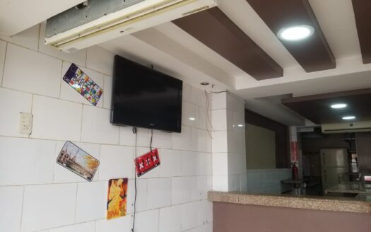 Alquiler de Local Totalmente Acondicionado en Las Brisas