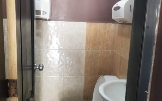 Alquiler de Local Totalmente Acondicionado en Las Brisas