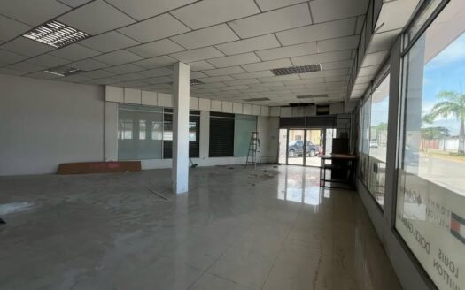 Alquiler de local comercial en Circunvalación Norte