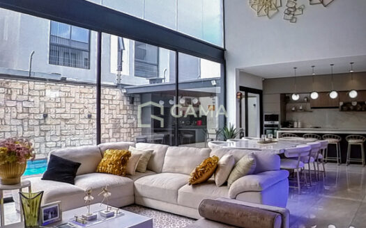 LUJOSA RESIDENCIA EN VENTA – URBANIZACIÓN MIRASOL