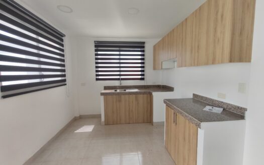 Casa en Alquiler dentro de Urbanización