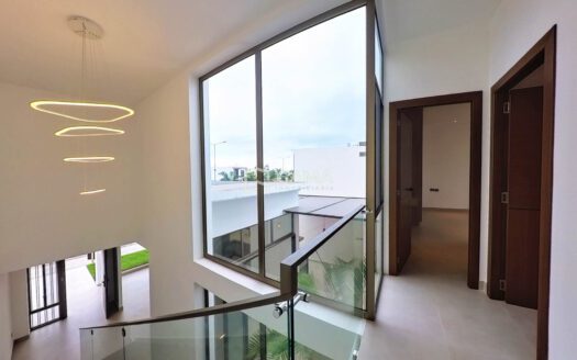 Casa en Venta en Urbanización Fontari – Modelo Villa Toscana, Machala