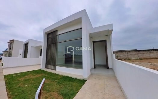 Villa en Venta en Urbanización Fontari – Machala